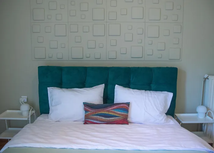 Kong Διαμέρισμα *